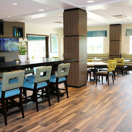 Holiday Inn Express & Suites - Hendersonville Se - Flat Rock By Ihg Extérieur photo