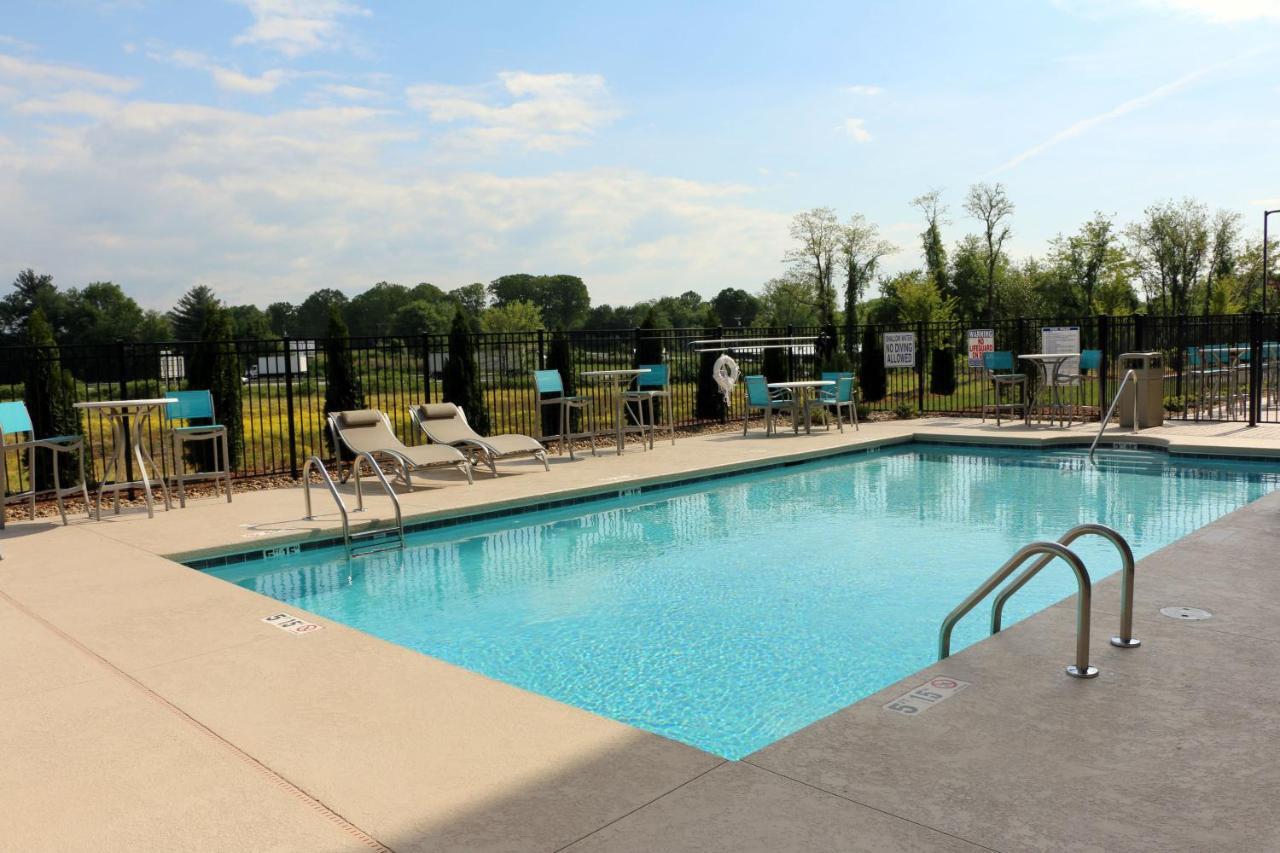 Holiday Inn Express & Suites - Hendersonville Se - Flat Rock By Ihg Extérieur photo