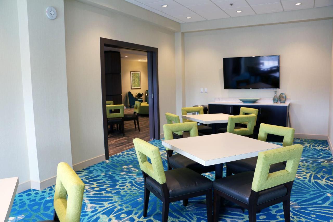 Holiday Inn Express & Suites - Hendersonville Se - Flat Rock By Ihg Extérieur photo